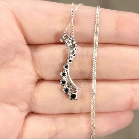 10K Sapphire Diamond Journey channel swirl natural dark blue white gold pendant - Picture 9 of 11